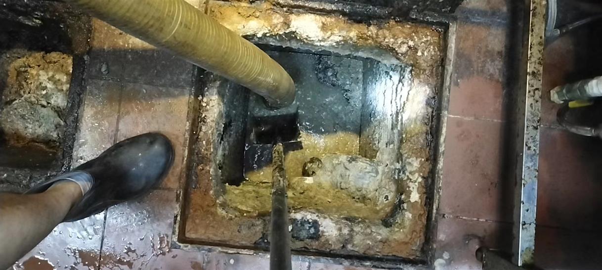 额济纳化油池清理-污水池清掏