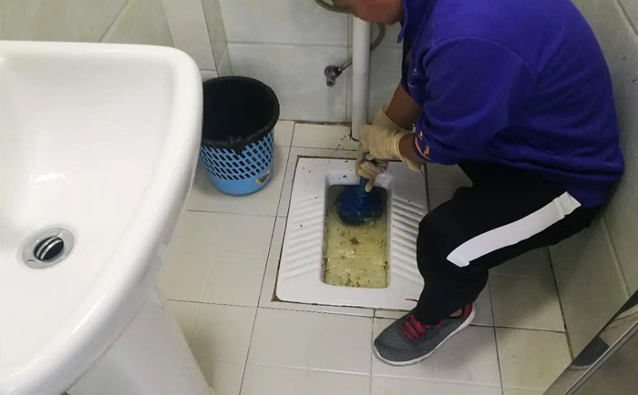 额济纳疏通蹲坑