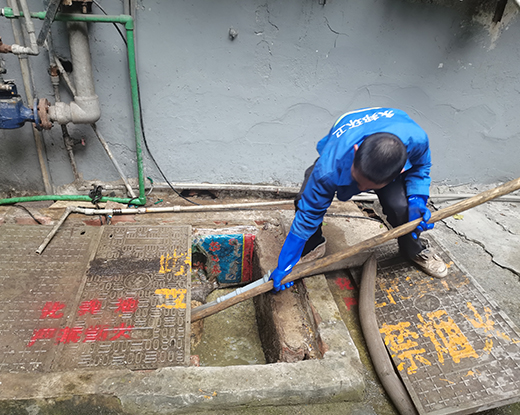 额济纳清掏化粪池